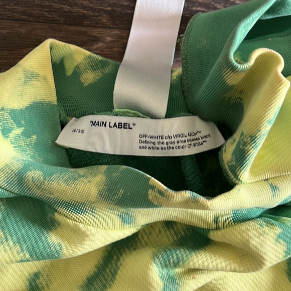 🎉HP🎉 Tie Dye Trashed Sweatshirt in Light Green - Picture 5 of 11